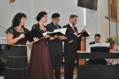 Wykonawcy fragmentów Requiem - Mozarta; od lewej Magdalena Witczak, Alicja Rumianowska, Jacek Szymański, Grzegorz Piotr Kołodziej i Piotr Łukaszczyk